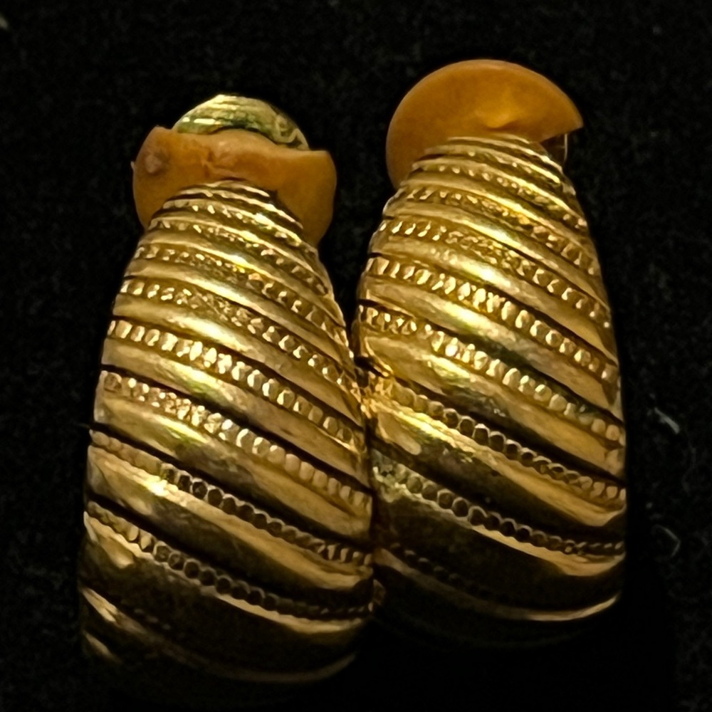 Elegant Gold-Toned Spiral Earrings CLIP ON